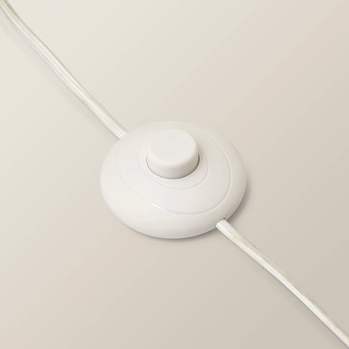Allie Boucle Fabric Midi Floor Lamp white, ÉDITÉ