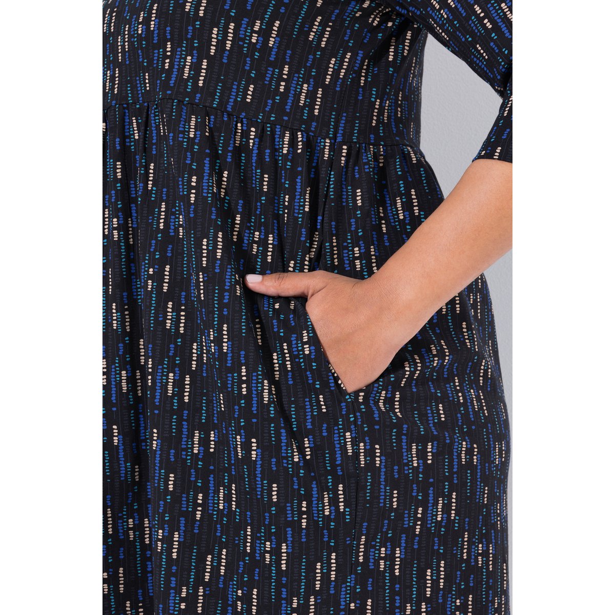 T-shirt long, col tunisien et manches 3/4 noir, ULLA POPKEN