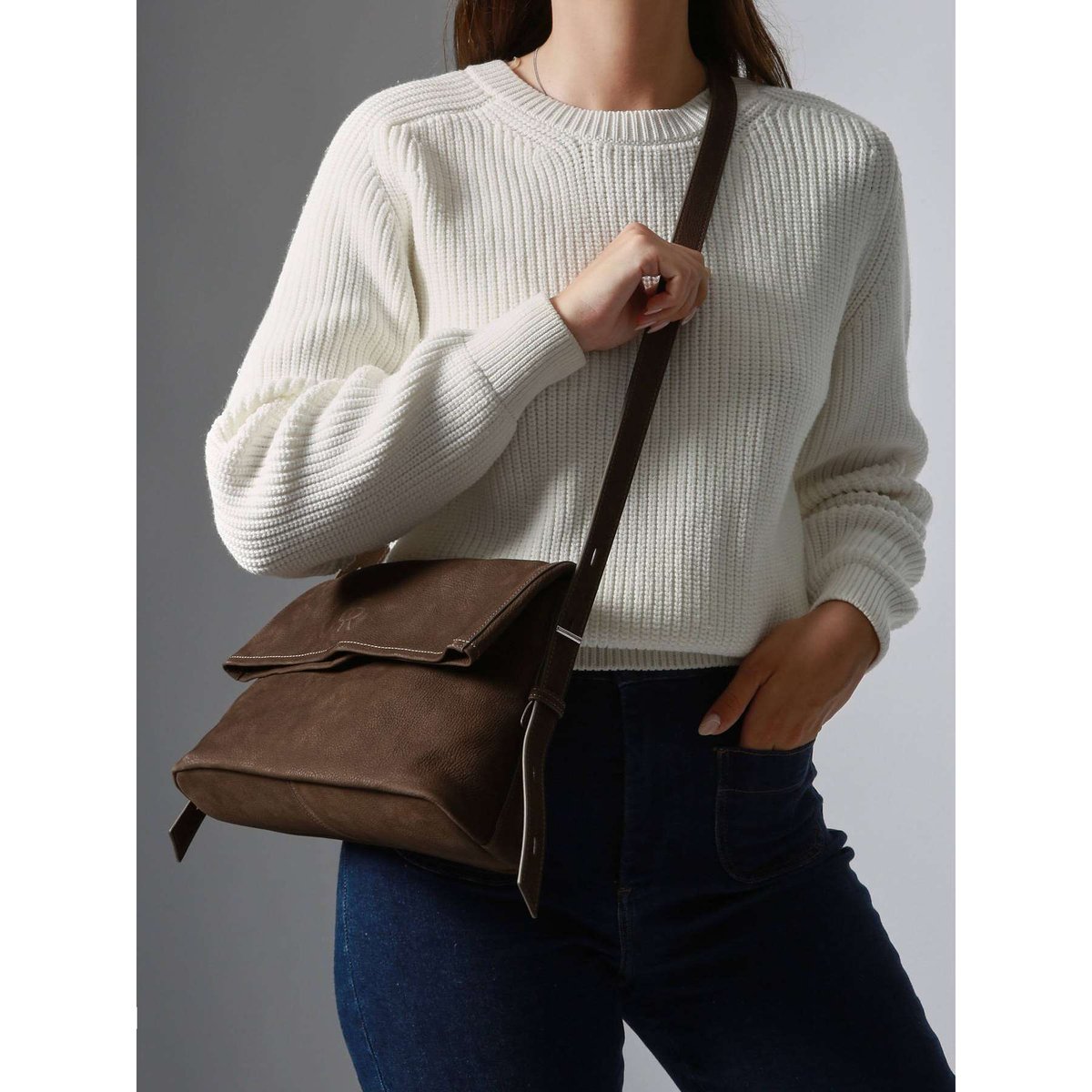 Sac bandoulière Cavalier nubuck cuir chocolat, ETRIER