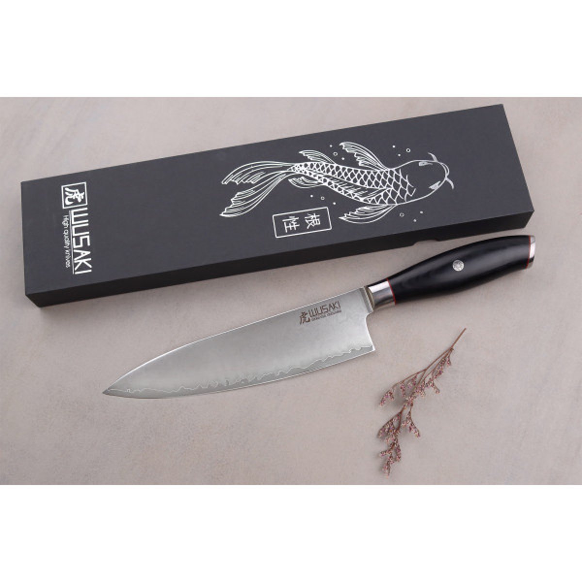 Couteau modèle chef Fujiko Black 20cm manche en pakka v002228, WUSAKI
