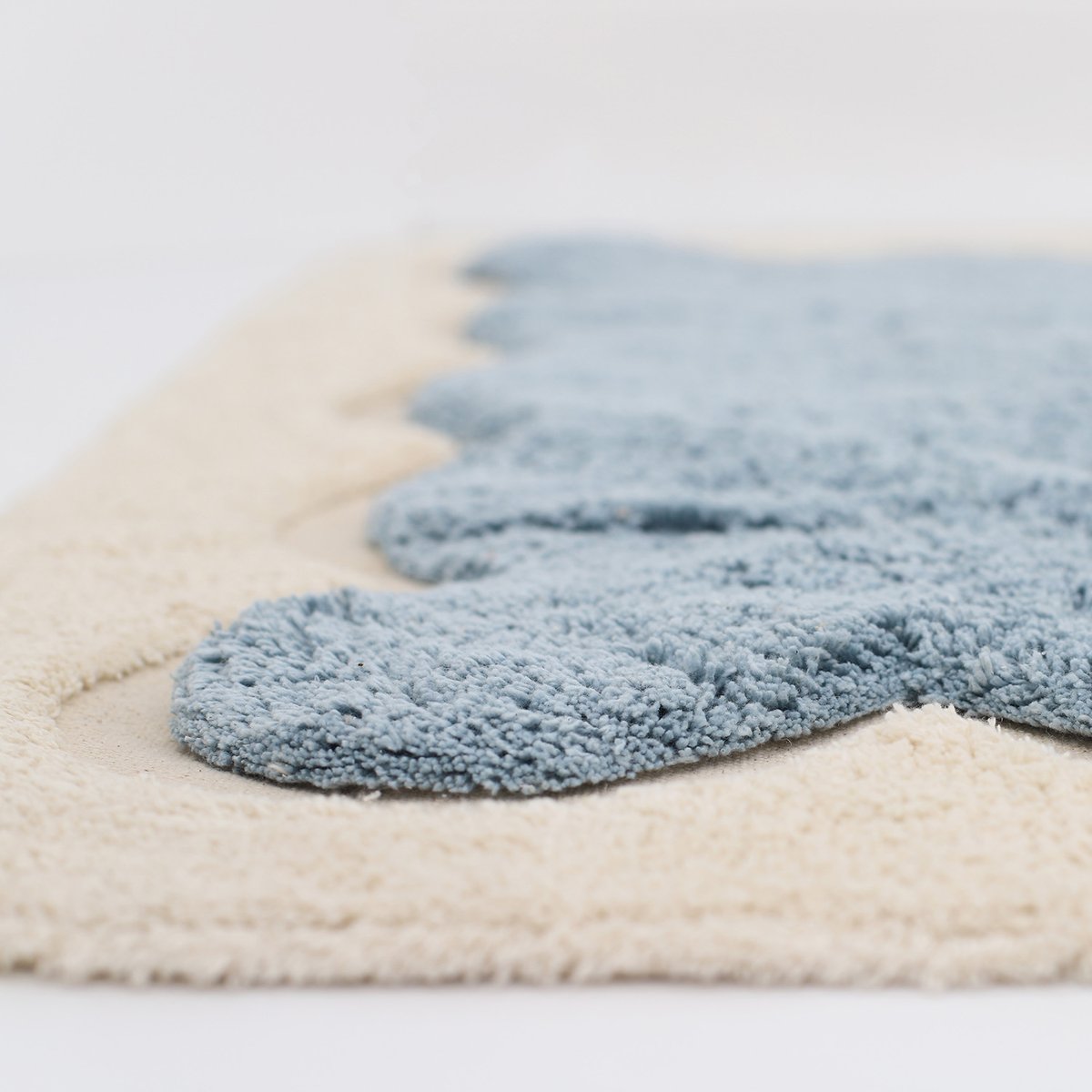 Tapis Alfonsina Bleu couleur unique, NATTIOT