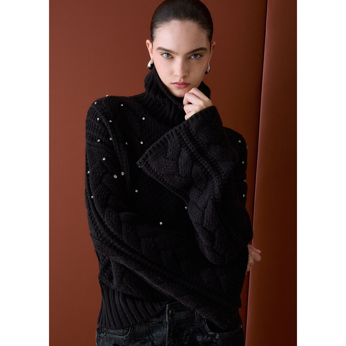 Pull col roulé torsadé avec strass noir, LIU JO