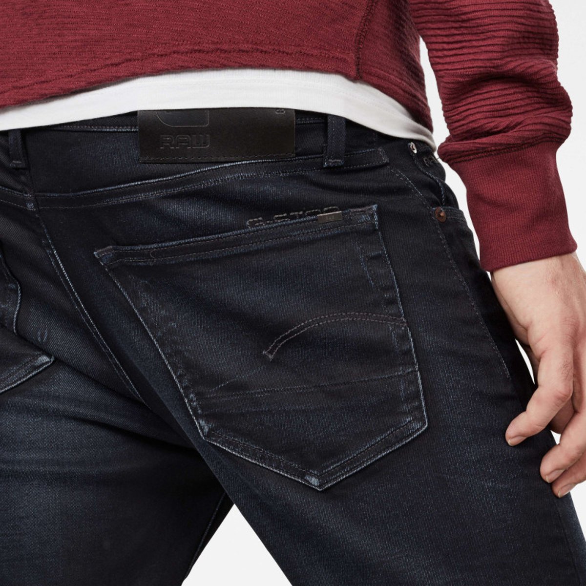 Jean noir avec une coupe slim à poches et des passants pour ceinture noir, G-Star RAW