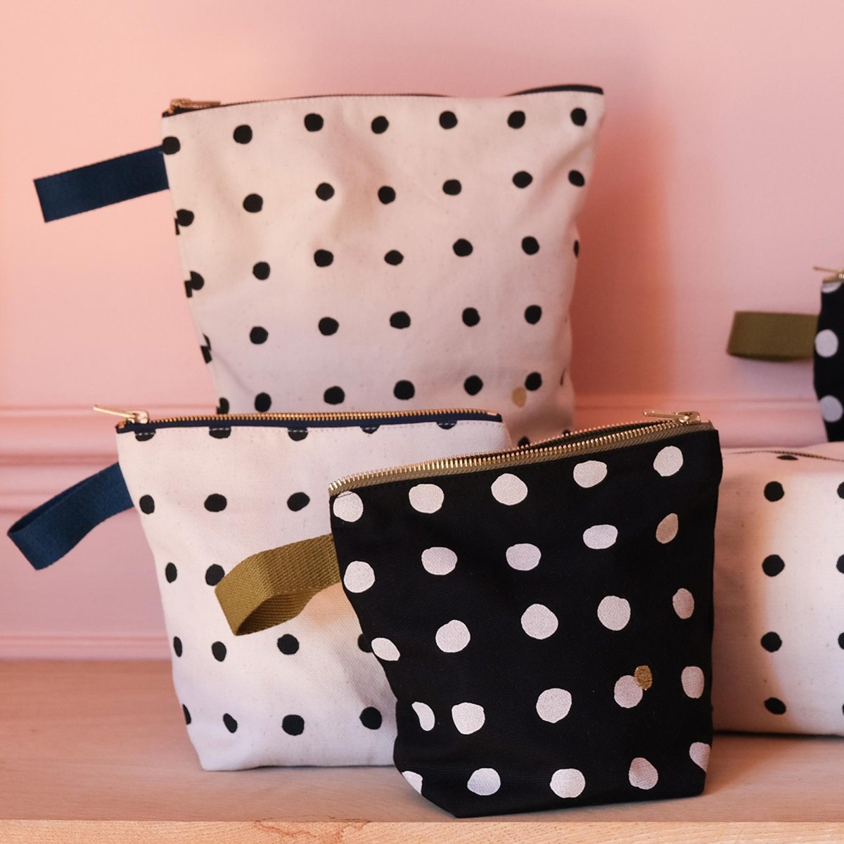 Trousse de toilette Mio ecru, LA CERISE SUR LE GATEAU