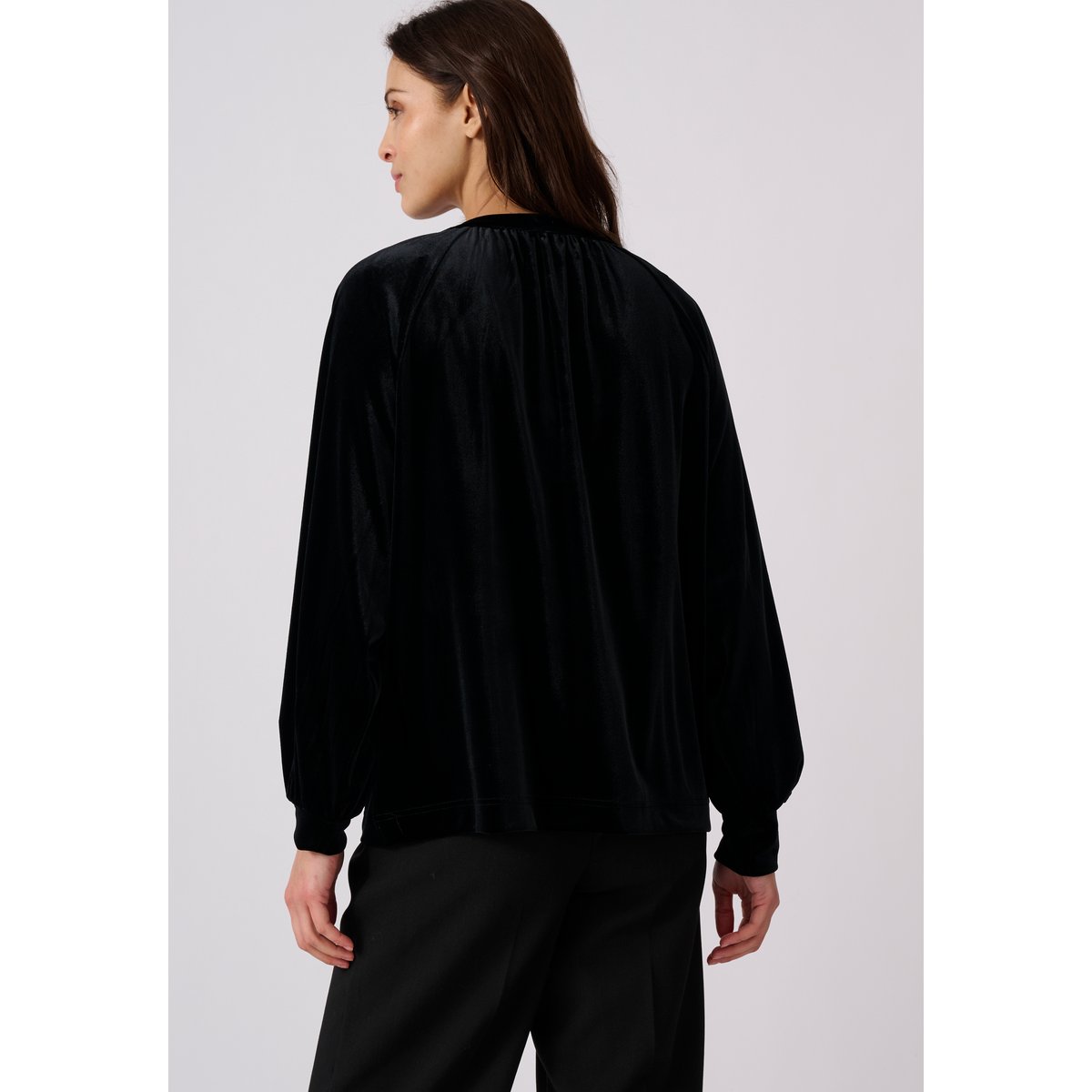 T-shirt en velours ras noir, DAMART