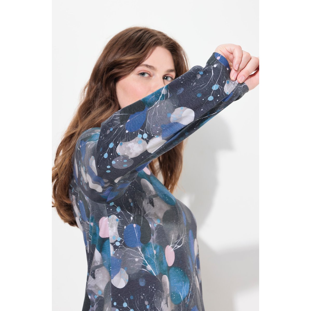 T-shirt long en coton bio marine, ULLA POPKEN