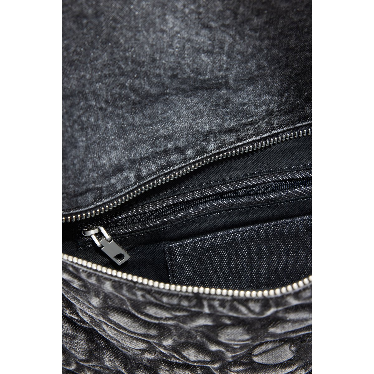 sac brodé de taille moyenne noir, DESIGUAL
