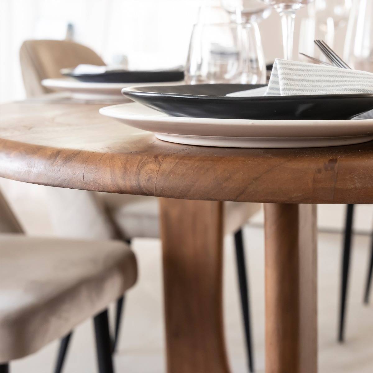 Table à manger en bois d'acacia AZURE bois foncé, MADE IN MEUBLES 