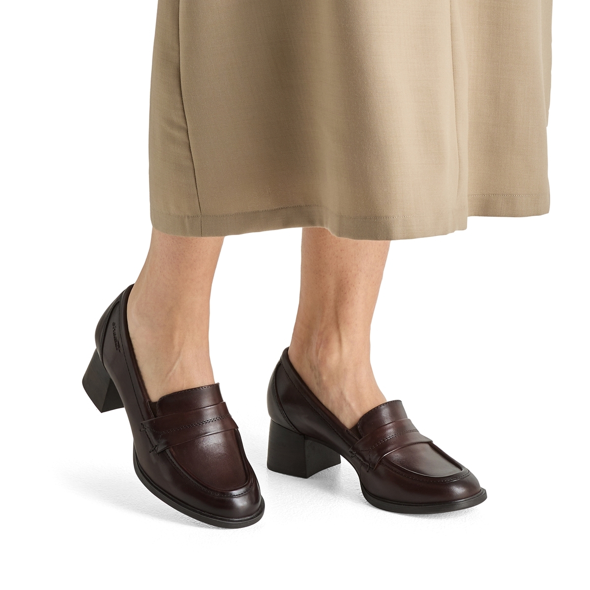 Trotteur en cuir 395, TAMARIS