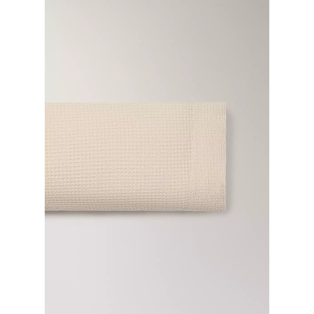 Taie d’oreiller en coton gaufré garment-dyed 45 x 110 cm beige, MANGO HOME