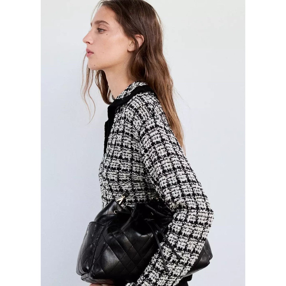 Pull en tweed col polo noir, MANGO