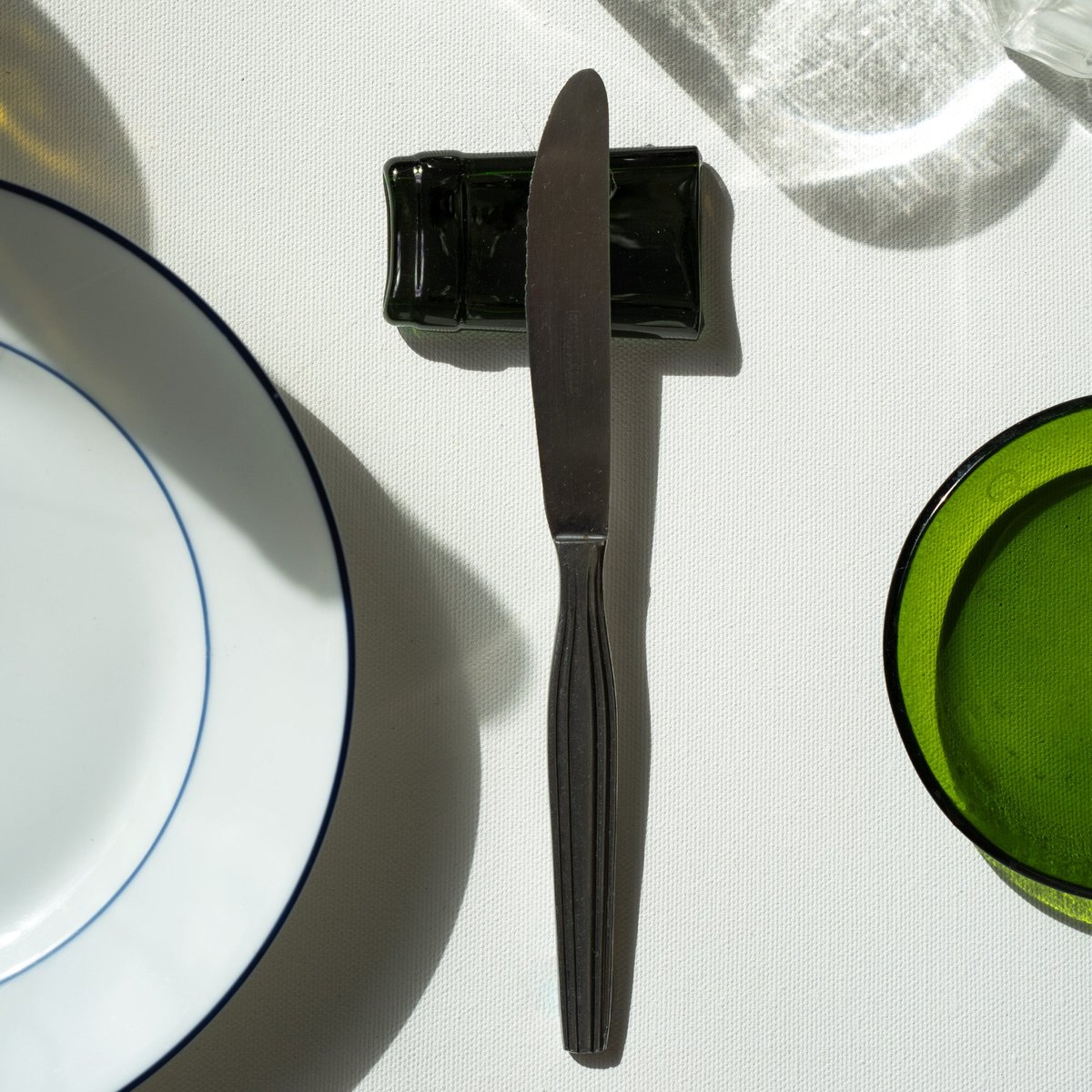 Porte-couteau vert, QDB EDITIONS
