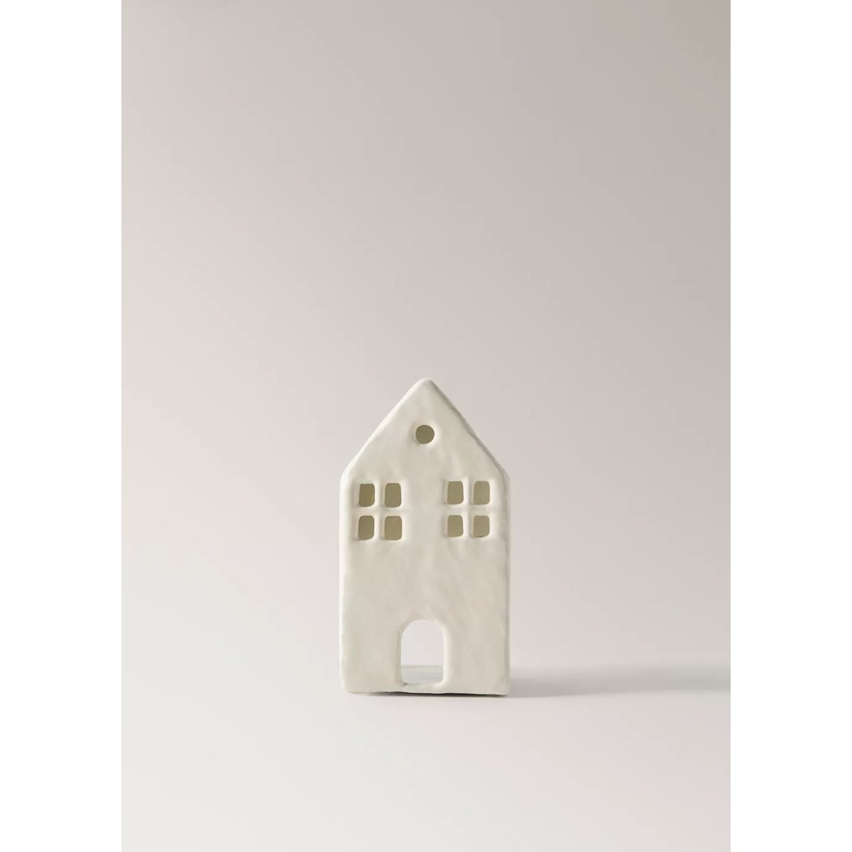 Bougeoir en aluminium en forme de maison blanc cassé, MANGO HOME