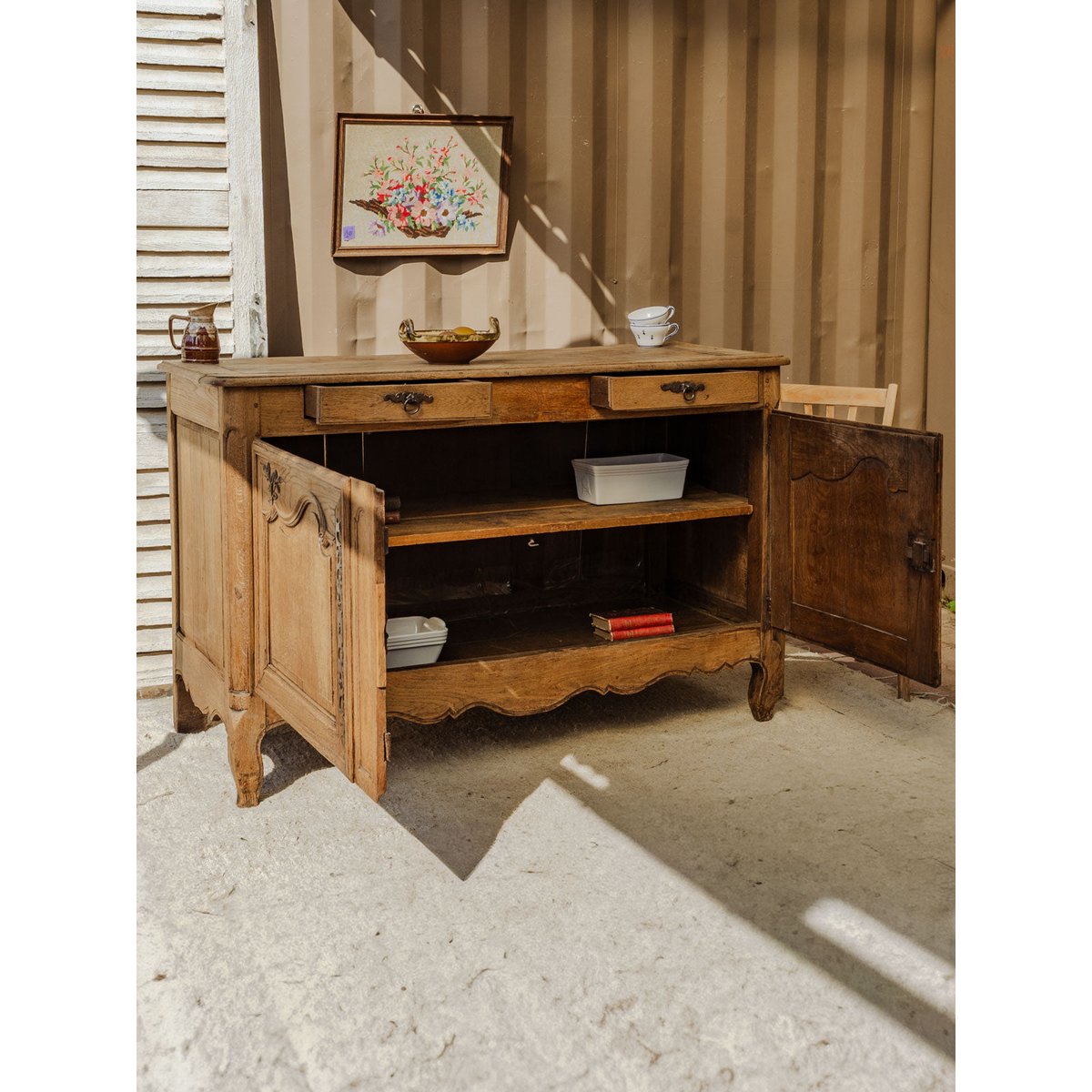 Grand buffet en bois Gilbert N°1543 - Bon état bois clair, DEBONGOUT