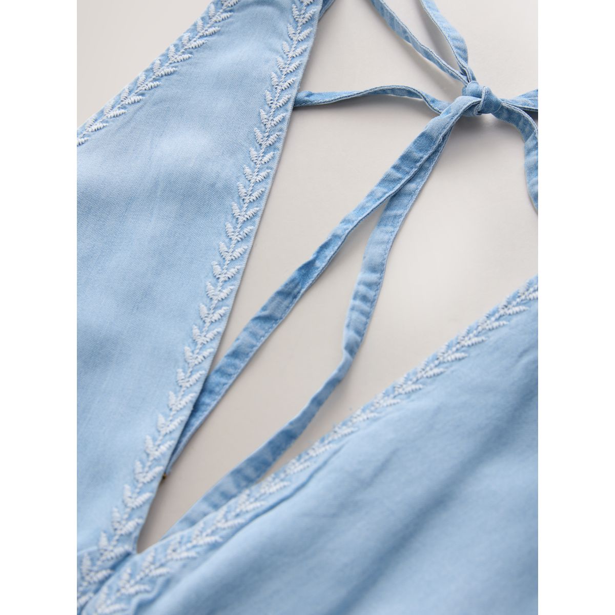 Combinaison large à col en v tencel bleu clair, NEXT