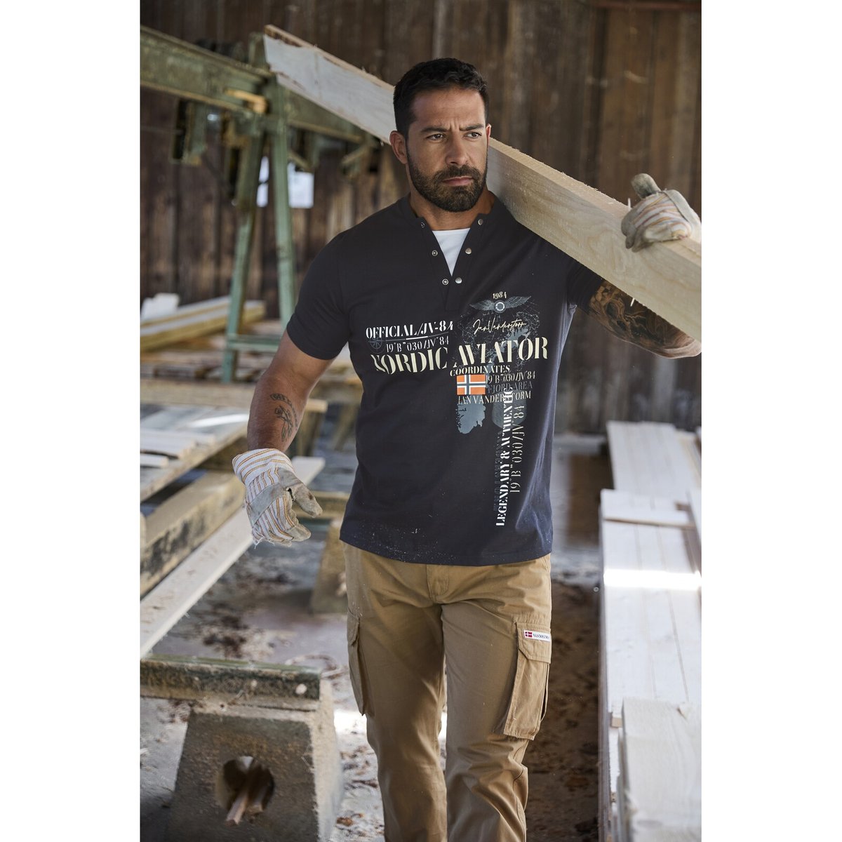 T-shirt ULJAS noir, JAN VANDERSTORM