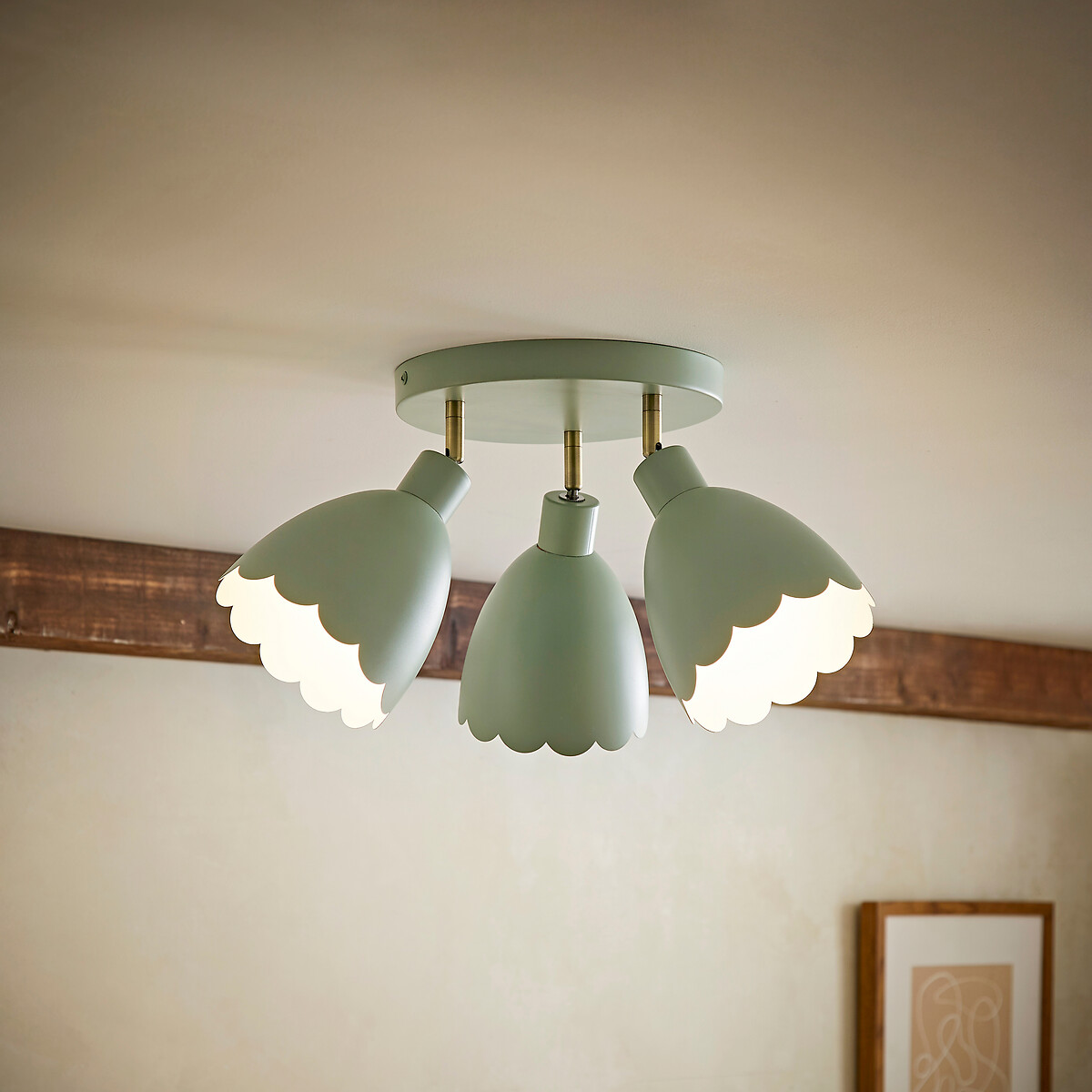 Minnie 3-Light Flower Scallop Ceiling Light sage green, SO'HOME