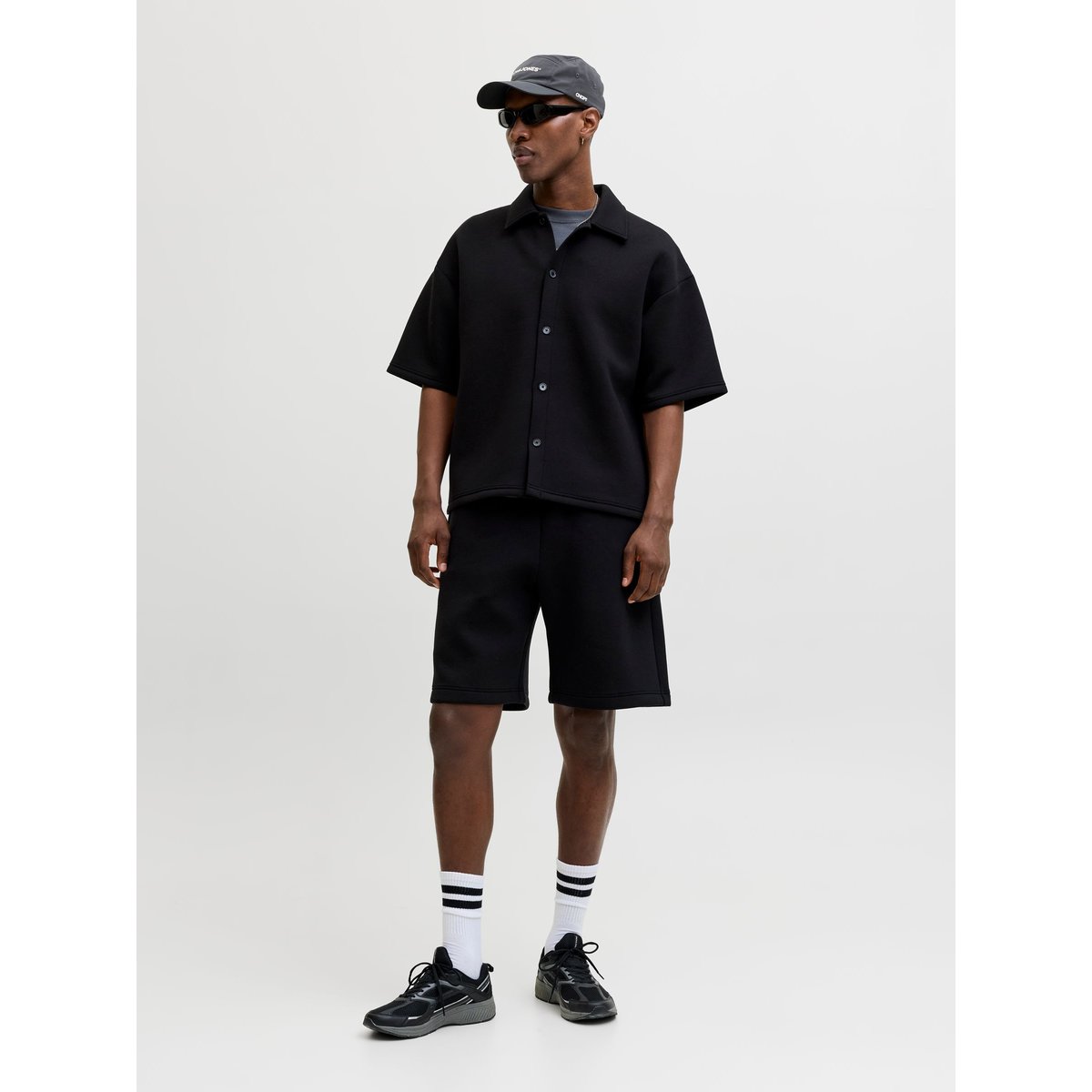Short À Jambe Large noire - black, JACK & JONES