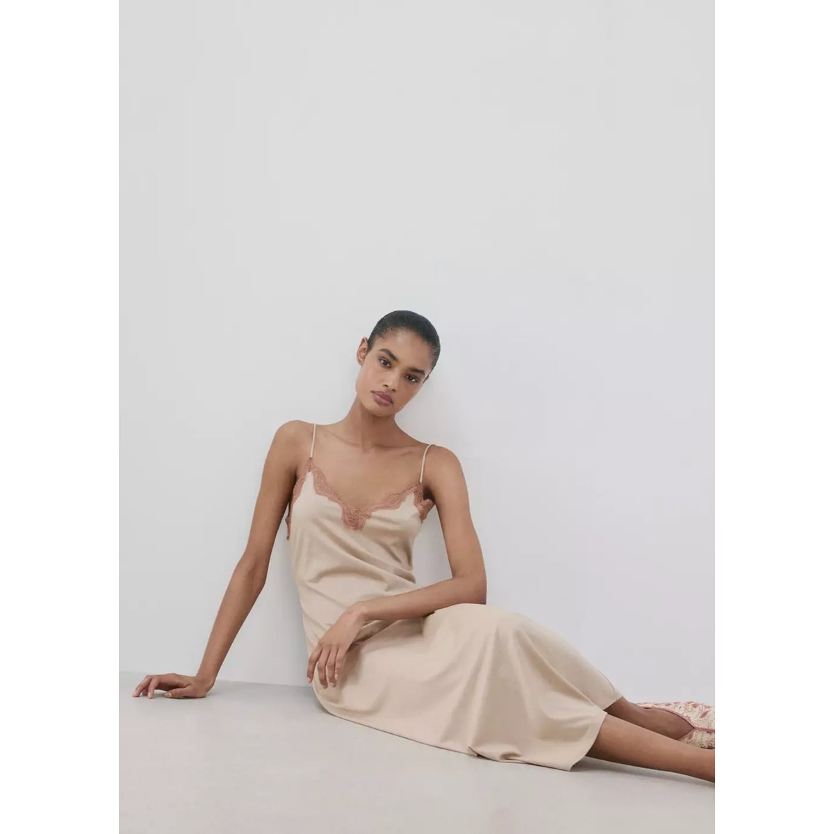 Caftan lyocell coton dentelle rose, MANGO