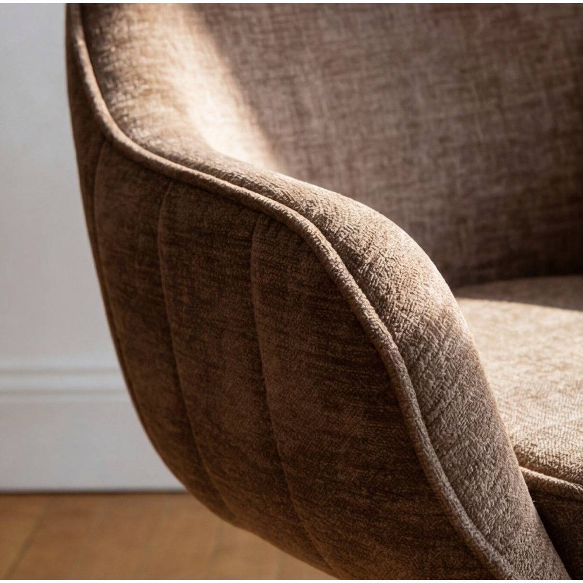 Lot de 2 chaises en tissu FLORINE marron, MADE IN MEUBLES