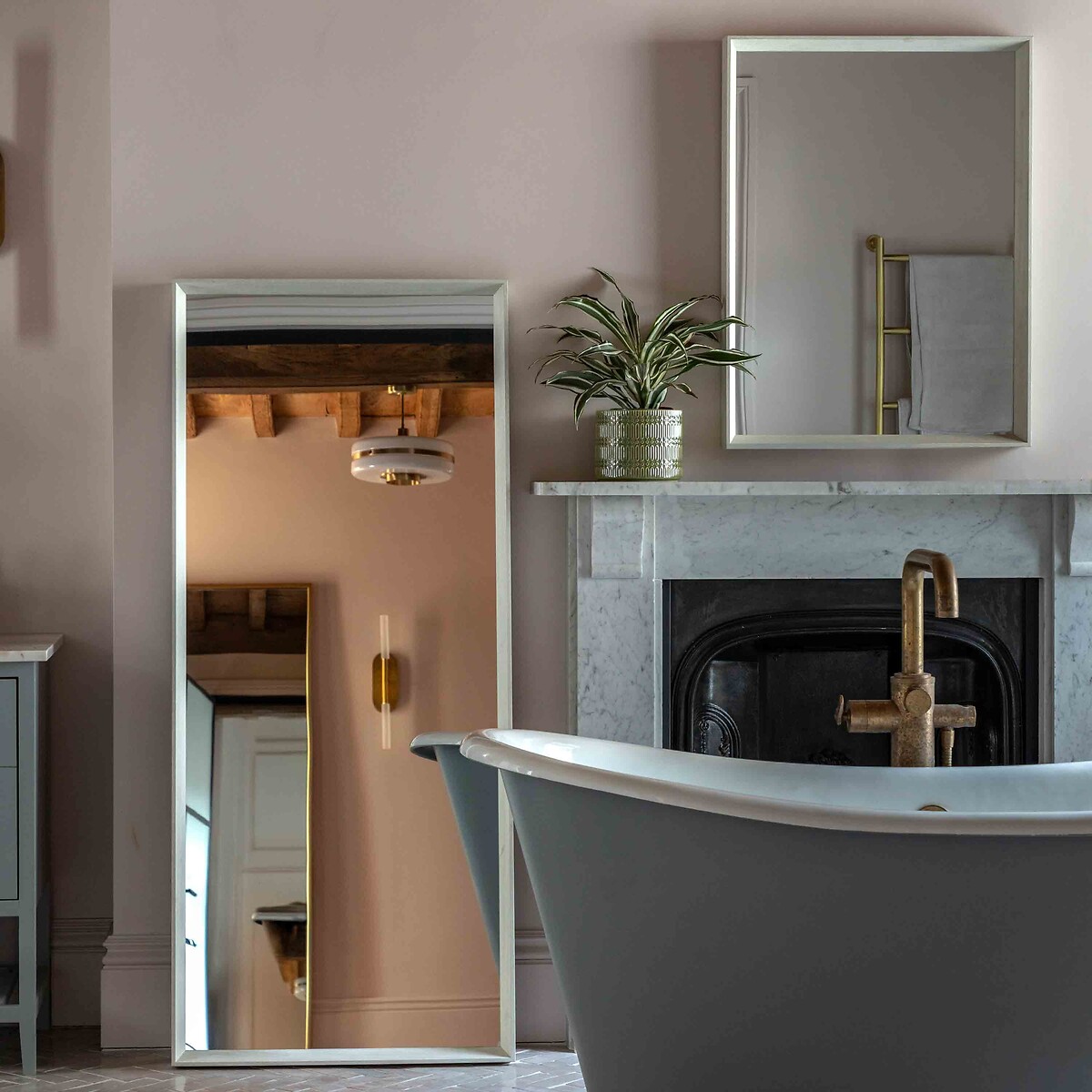 65x150cm Ashworth Leaner Mirror white, ÉDITÉ