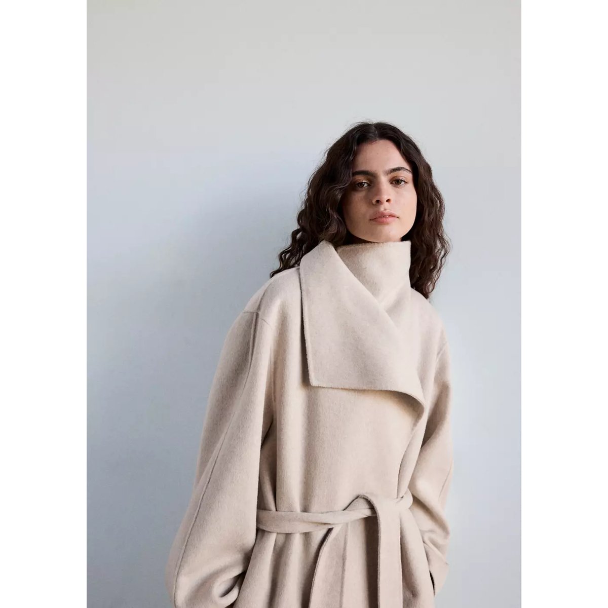 Manteau laine fait à la main ceinture gris clair/pastel, MANGO