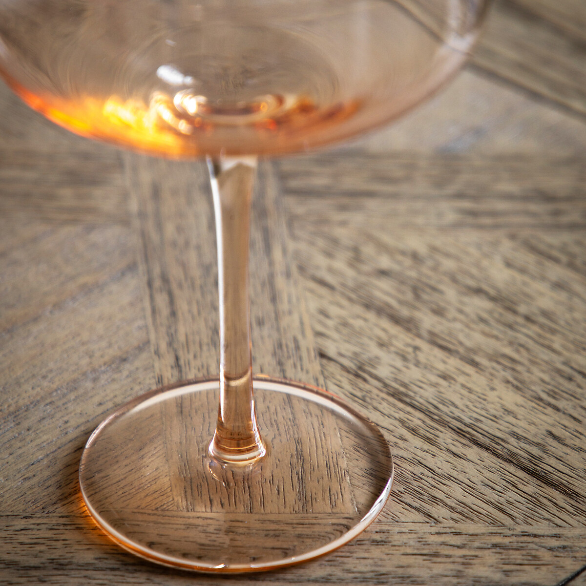 Set of 4 Eden Coupe Glasses in Amber yellow, ÉDITÉ