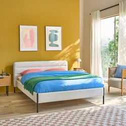 Cama tapizada con somier, Obias