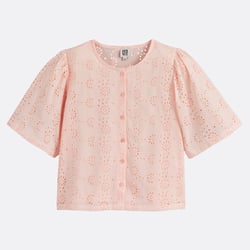 Blusa de manga corta y bordado inglés