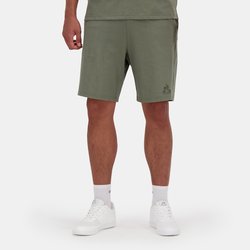 Pantalón corto deportivo con logotipo tono sobre tono