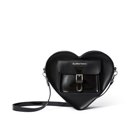 Mochila en forma de corazón, piel