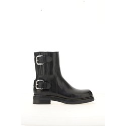 Botas de piel con cordones
