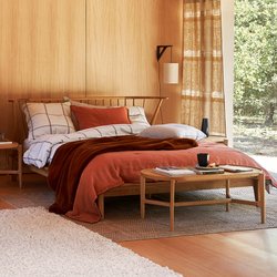 Cama doble con somier, Caspian