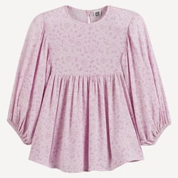 Blusa holgada estampada de manga corta
