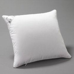 Almohada mullida premium antiácaros