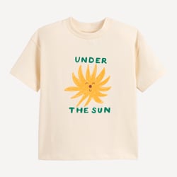Camiseta oversize de cuello redondo, manga corta, estampado con sol en la parte delantera