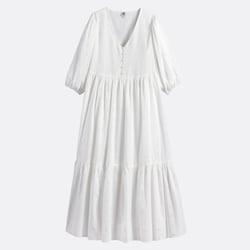 Vestido largo con escote en pico y bordado inglés