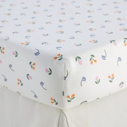 Tamila Unicorn Print 50% Recycled Cotton Child's Fitted Sheet with 25cm Flap LA REDOUTE INTERIEURS image