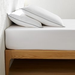 Bérénice Cotton Satin 30cm 300 Thread Count Fitted Sheet EMMA X LA REDOUTE INTERIEURS  image