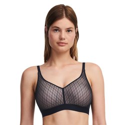 Smooth Lines Bra without Underwiring CHANTELLE image