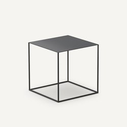 Bijzettafel in gelakt staal, Romy AM.PM image