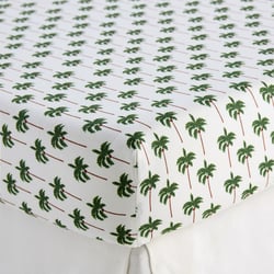 Tapahi Palm Tree Print 50% Recycled Cotton Child's Fitted Sheet with 25cm Flap LA REDOUTE INTERIEURS image