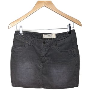 Jupe courte tres bon etat gris Uniqlo La Redoute