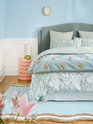 Blossom Twist