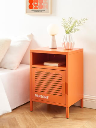 Pantone