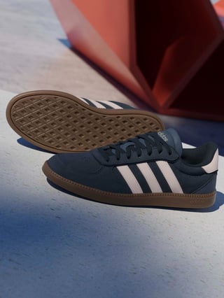 Jusqu'à -40%* sur les chaussures