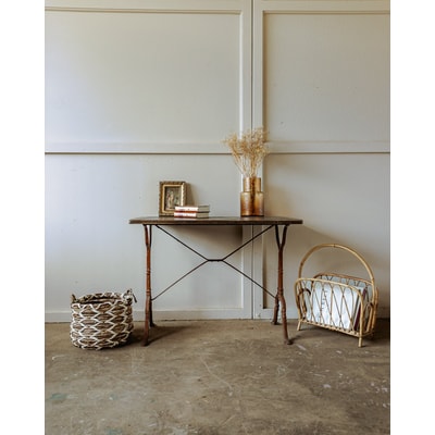 Table à manger bistro en bois et fonte Denise N°106 - Bon état DEBONGOUT