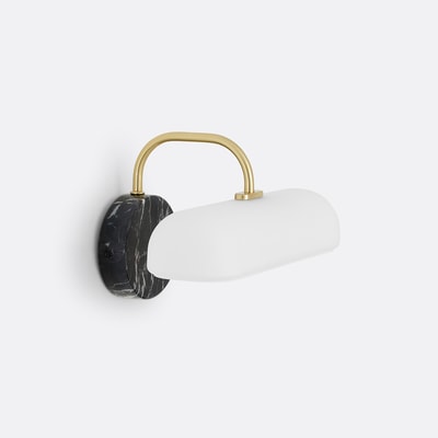 Wandlamp in opaline glas, messing en marmer, Nota LA REDOUTE INTERIEURS