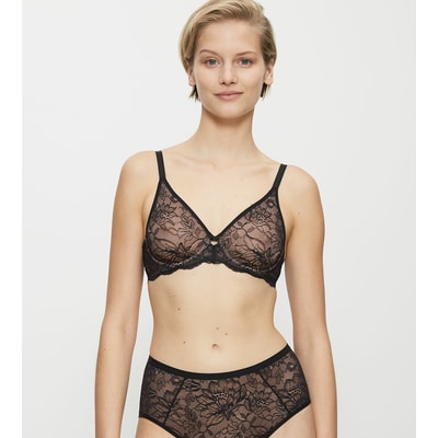 Omsluitende BH Amourette Charm TRIUMPH