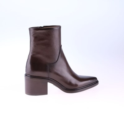 Leren bottines met scherpe top MJUS